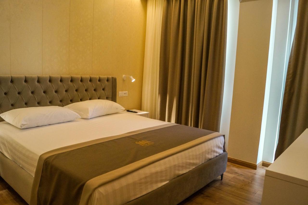 Red Hill Hotel Тирана Екстериор снимка