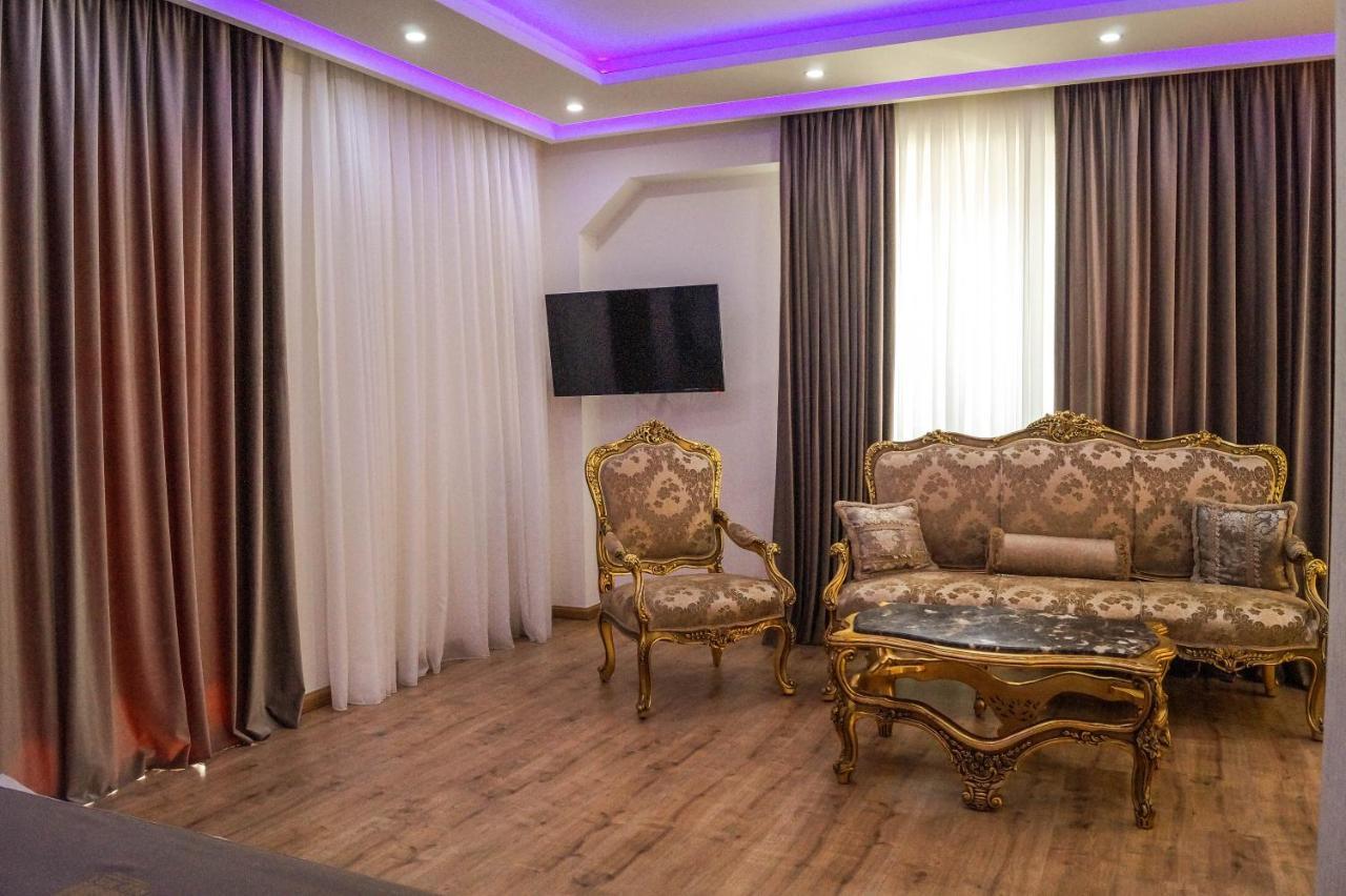 Red Hill Hotel Тирана Екстериор снимка